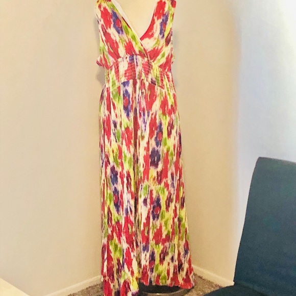 A Wild Thyme Dresses & Skirts - 4 for $20 Wild Thyme Floral Watercolor Maxi Dress